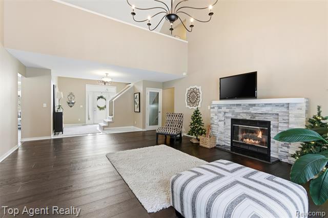 Builiding view thirteen for 2239 Regency Hills, Shelby Township, MI. 48316