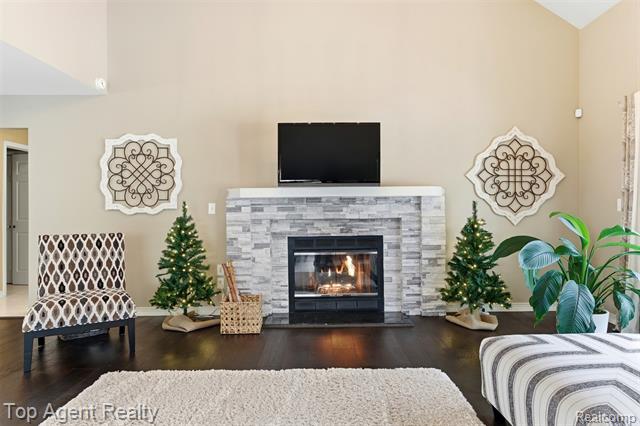 Builiding view twelve for 2239 Regency Hills, Shelby Township, MI. 48316