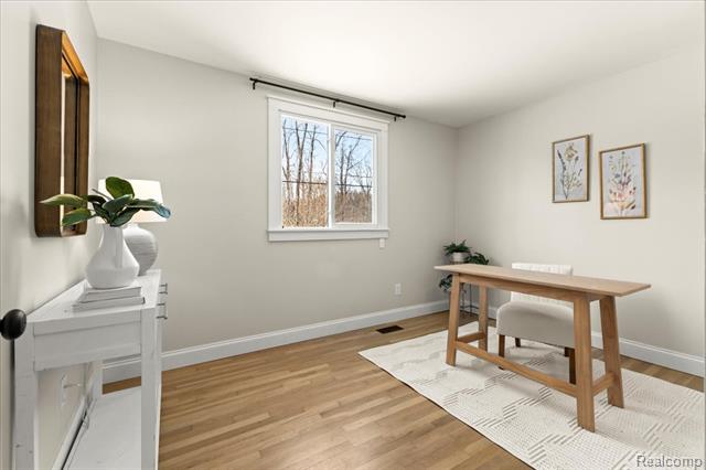 Builiding view forty five for 5091 Vincent Trail, Shelby Township, MI. 48316