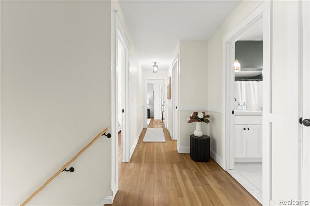 Builiding view thirty one for 5091 Vincent Trail, Shelby Township, MI. 48316