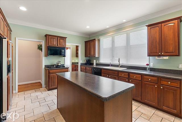 Builiding view thirty for 54380 Sassafras, Utica, MI. 48315