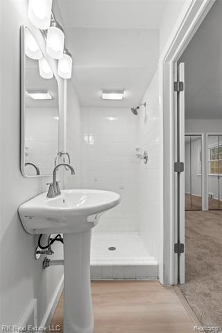 Builiding view twenty six for 5558 Meadow, Shelby Township, MI. 48316