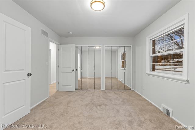 Builiding view twenty three for 5558 Meadow, Shelby Township, MI. 48316