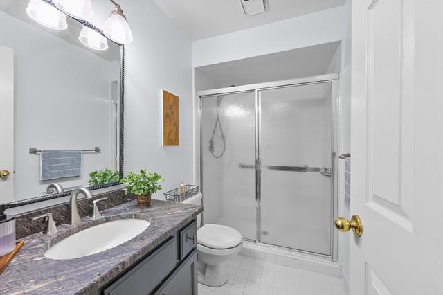 Builiding view forty for 54880 Burlington, Utica, MI. 48315