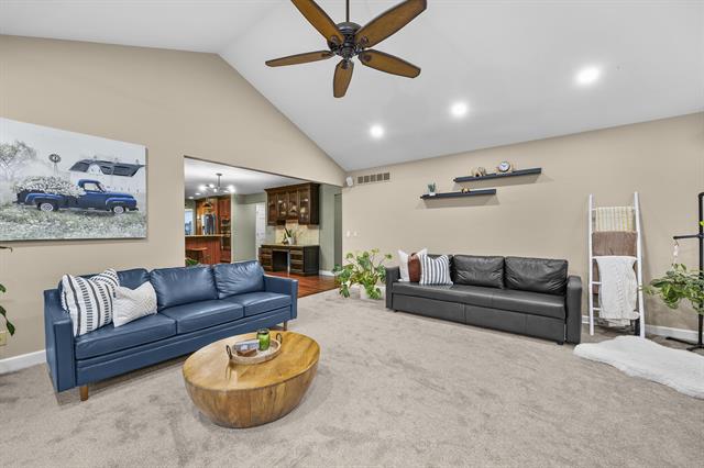 Builiding view sixteen for 54880 Burlington, Utica, MI. 48315