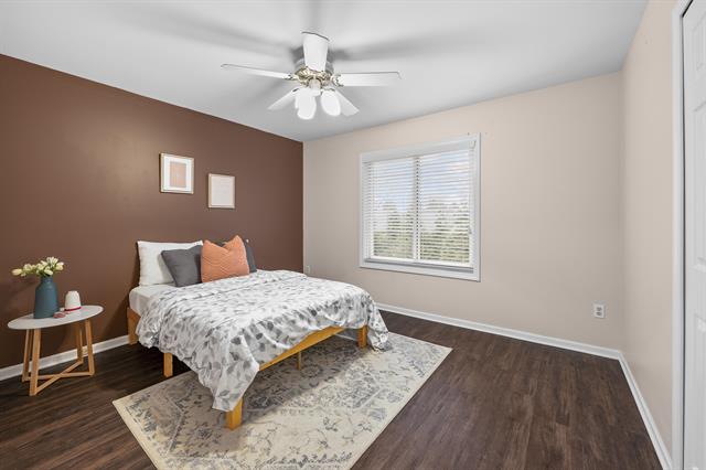 Builiding view thirty five for 54880 Burlington, Utica, MI. 48315