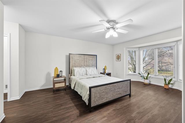 Builiding view twenty five for 54880 Burlington, Utica, MI. 48315