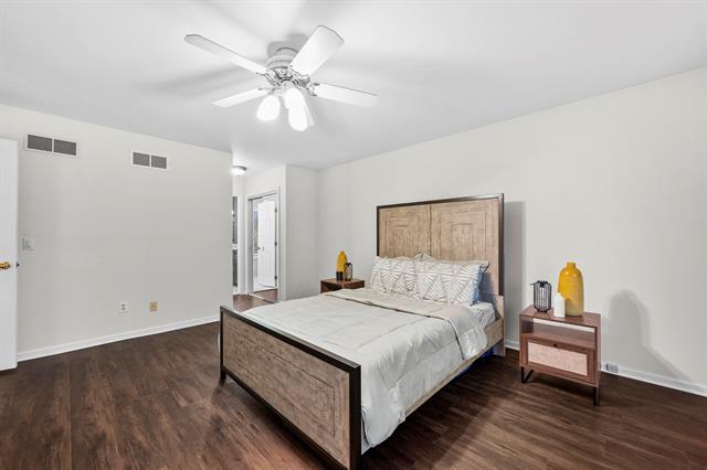 Builiding view twenty six for 54880 Burlington, Utica, MI. 48315