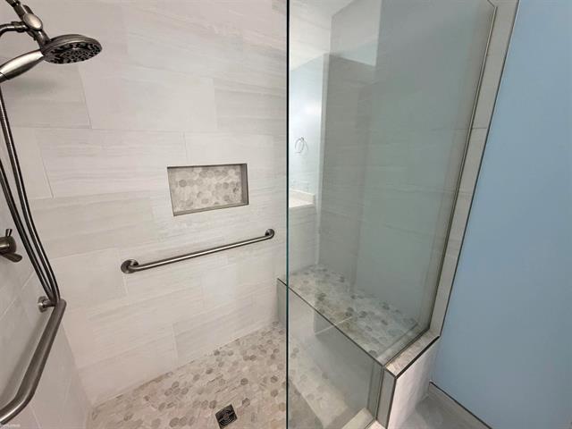 Builiding view twelve for 54454 Cambridge, Utica, MI. 48315