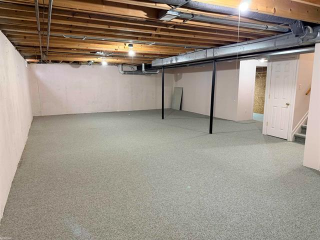 Builiding view twenty one for 54454 Cambridge, Utica, MI. 48315