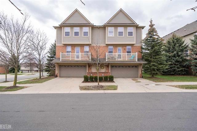 front view for 5066 Mesa Dr Paladin Dr, Shelby Township, Mi. 48316