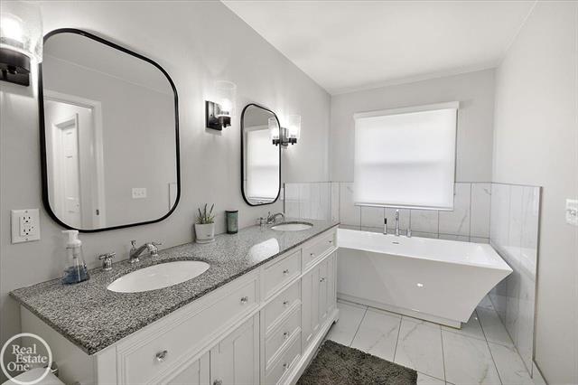 Builiding view twenty six for 8600 Invitational, Washington, MI. 48094