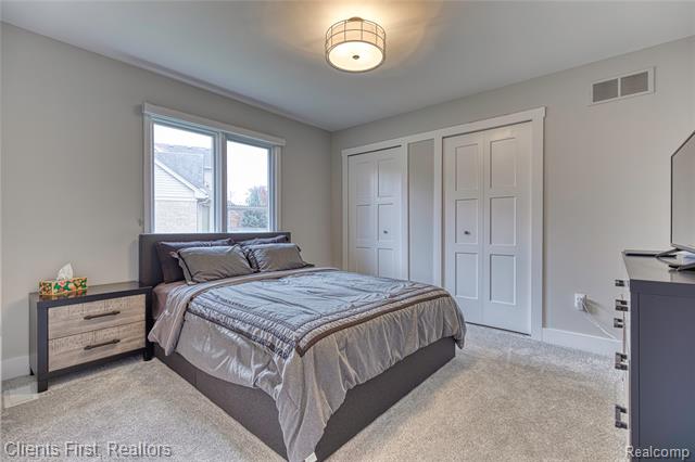 Builiding view forty two for 63605 Williamsburg, Washington, MI. 48095