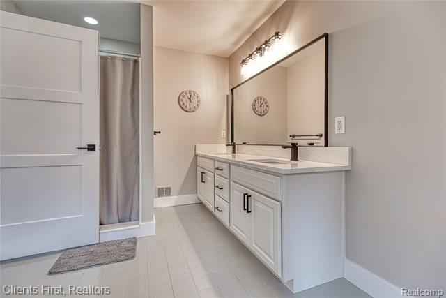 Builiding view thirty four for 63605 Williamsburg, Washington, MI. 48095