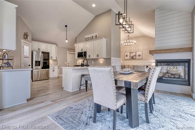 Builiding view twenty two for 63605 Williamsburg, Washington, MI. 48095