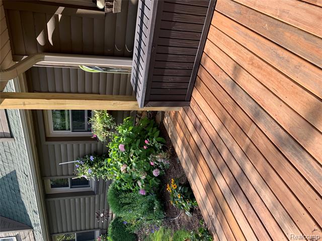 Builiding view forty one for 8402 27 Mile, Washington, MI. 48094