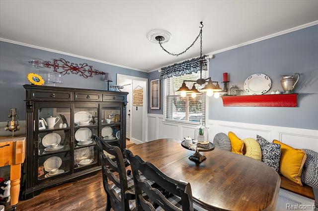 Builiding view ten for 8402 27 Mile, Washington, MI. 48094