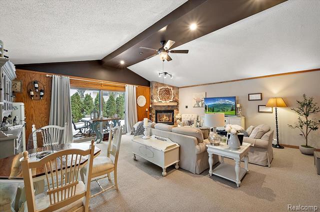 Builiding view twelve for 8402 27 Mile, Washington, MI. 48094