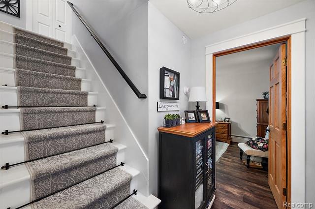 Builiding view twenty four for 8402 27 Mile, Washington, MI. 48094