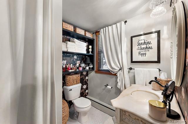 Builiding view twenty two for 8402 27 Mile, Washington, MI. 48094