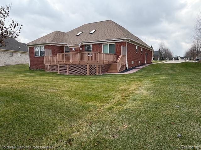 Builiding view thirty one for 8261 Prestwick, Washington, MI. 48095