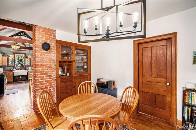 Builiding view eleven for 139 Tillson, Romeo, MI. 48065