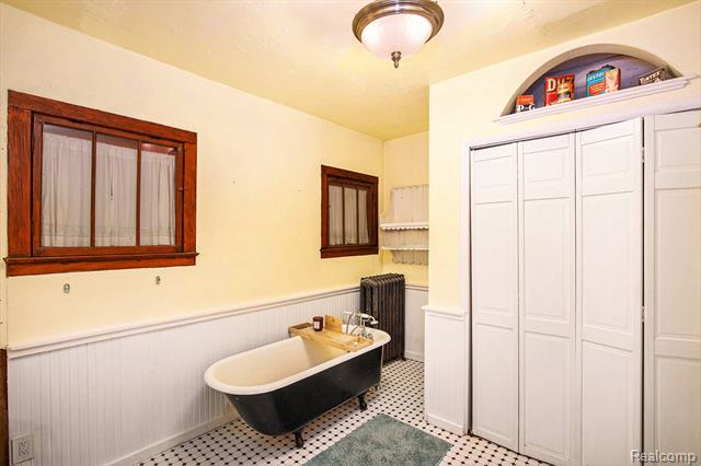 Builiding view fourteen for 139 Tillson, Romeo, MI. 48065