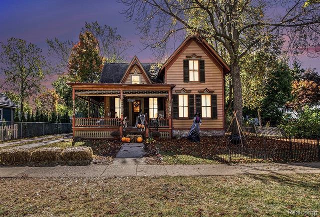 Builiding view one for 139 Tillson, Romeo, MI. 48065