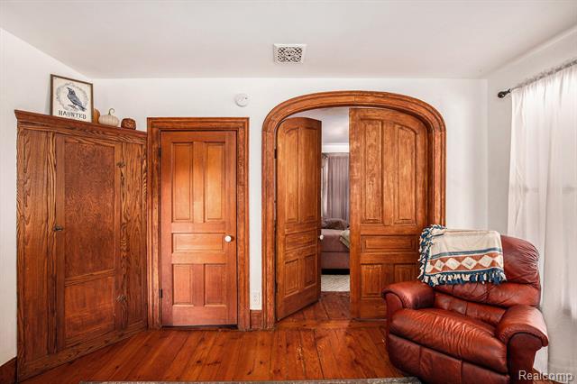 Builiding view seven for 139 Tillson, Romeo, MI. 48065