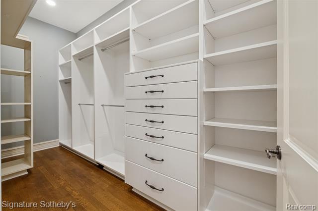 Builiding view forty for 2140 33 Mile, Romeo, MI. 48065