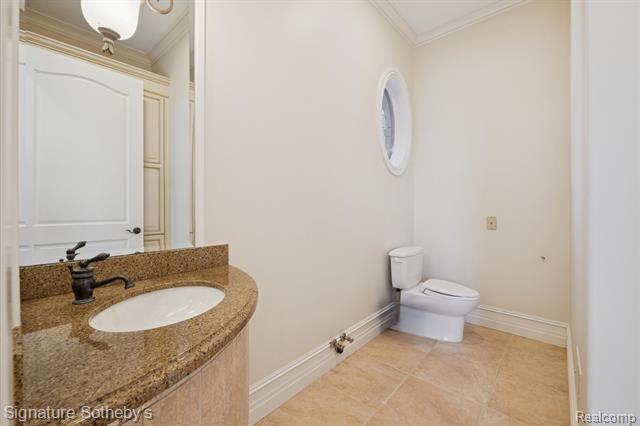 Builiding view fourteen for 2140 33 Mile, Romeo, MI. 48065