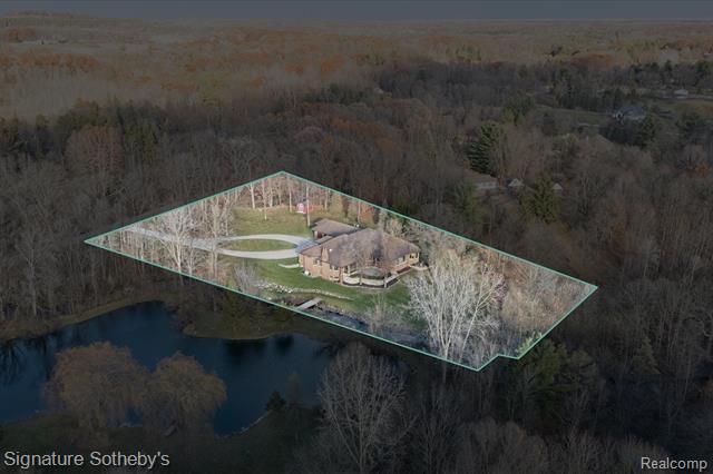 Builiding view seventy three for 2140 33 Mile, Romeo, MI. 48065