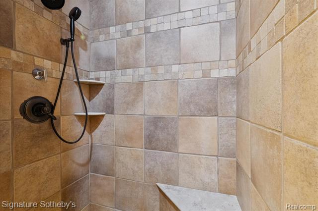 Builiding view thirty two for 2140 33 Mile, Romeo, MI. 48065