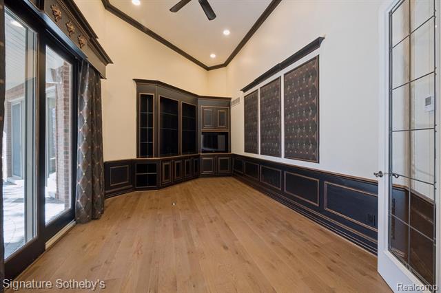 Builiding view twenty four for 2140 33 Mile, Romeo, MI. 48065