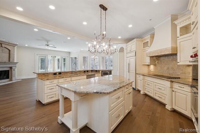 Builiding view twenty two for 2140 33 Mile, Romeo, MI. 48065