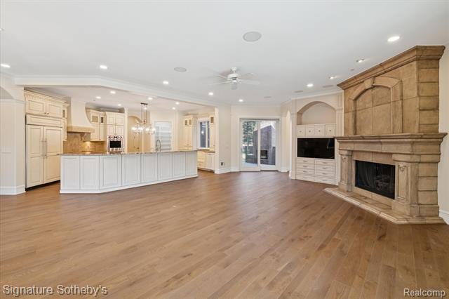 Builiding view twenty for 2140 33 Mile, Romeo, MI. 48065