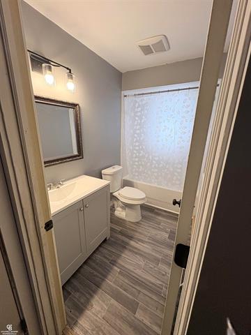 Builiding view nineteen for 11300 33 Mile, Romeo, MI. 48065