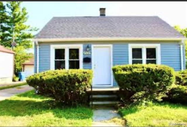 front view for 7028 Yacht, Warren, Mi. 48091