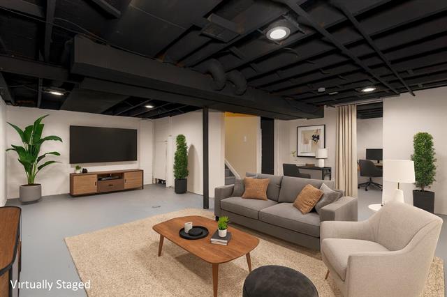 Builiding view seventeen for 21034 Atlantic, Warren, MI. 48091