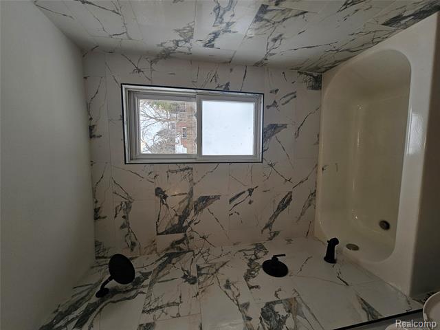 Builiding view nine for 20737 Nummer, Warren, MI. 48089