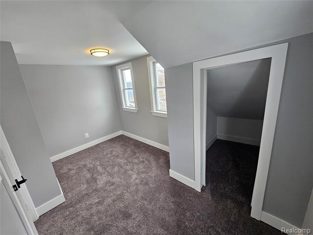 Builiding view sixteen for 20737 Nummer, Warren, MI. 48089