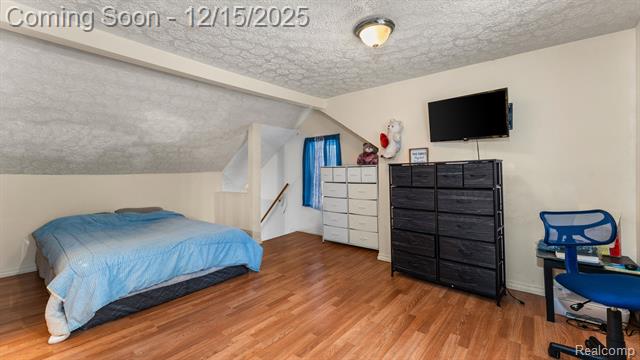 Builiding view ten for 8120 Prospect, Warren, MI. 48089