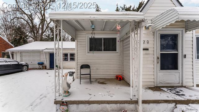 Builiding view twenty five for 8120 Prospect, Warren, MI. 48089