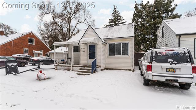 Builiding view twenty three for 8120 Prospect, Warren, MI. 48089