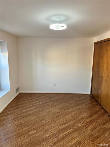 Builiding view twelve for 19520 Ridgemont, Saint Clair Shores, MI. 48080