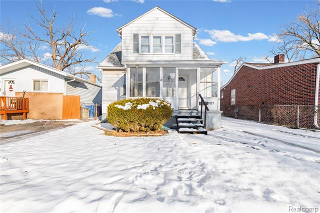 Builiding view one for 7027 Meadow, Warren, MI. 48091