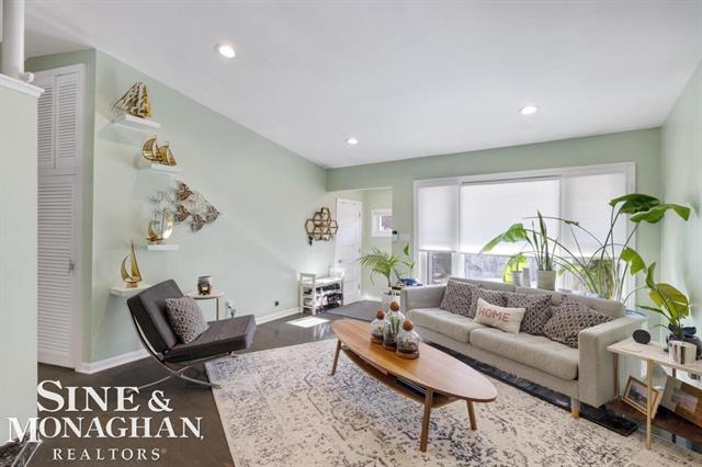 Builiding view eight for 22425 Joan, Saint Clair Shores, MI. 48080