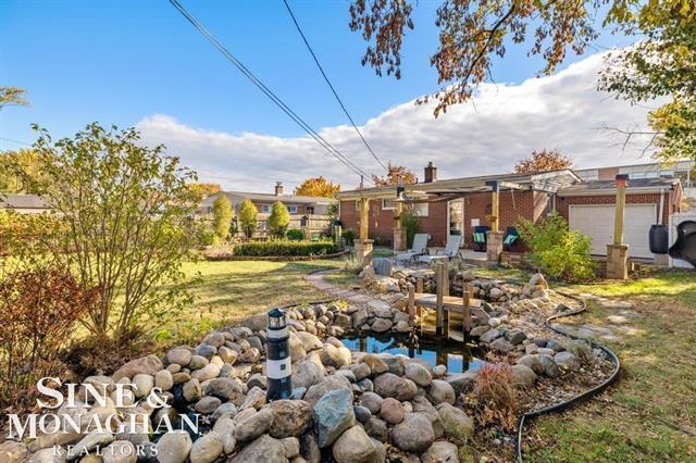 Builiding view forty one for 22425 Joan, Saint Clair Shores, MI. 48080