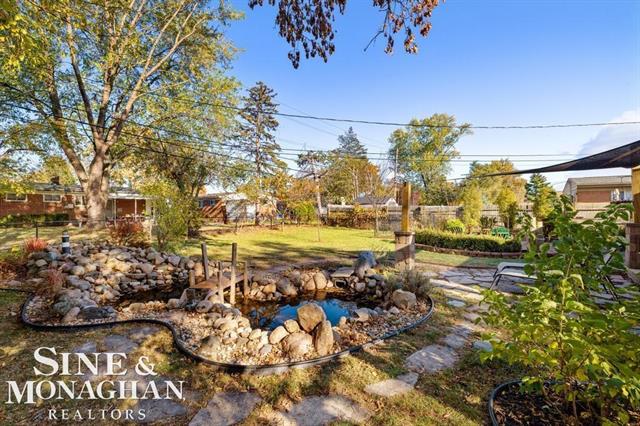 Builiding view thirty seven for 22425 Joan, Saint Clair Shores, MI. 48080