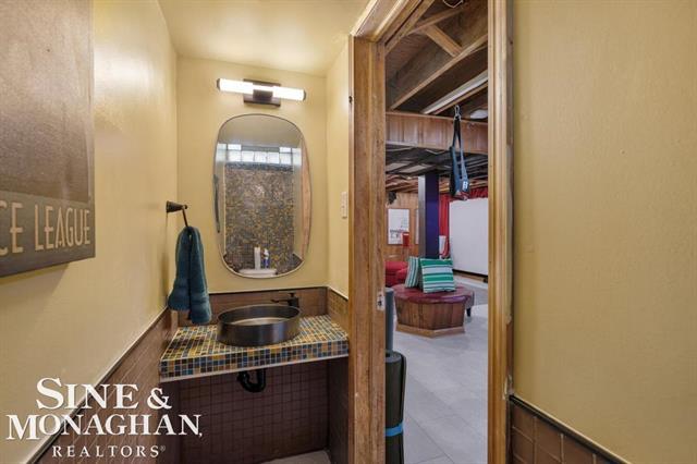 Builiding view twenty six for 22425 Joan, Saint Clair Shores, MI. 48080